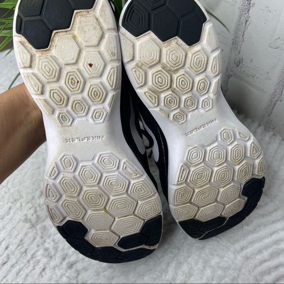 Black Nike training flex TR 6 sneakers size 9 - Picture 4 of 9